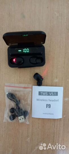 Беспроводные наушники TWS