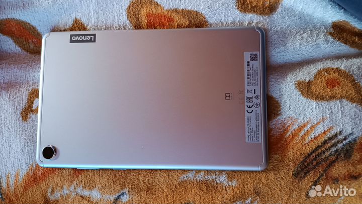 Планшет Lenovo tab M8