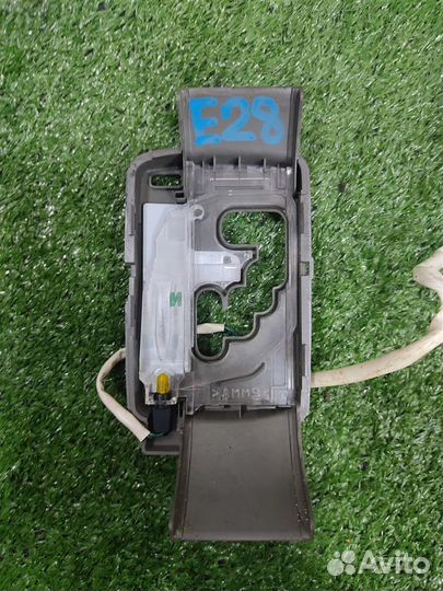 Накладка консоли Toyota Avensis T25 2004