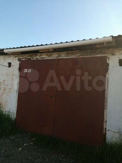 Гараж, > 30 м²