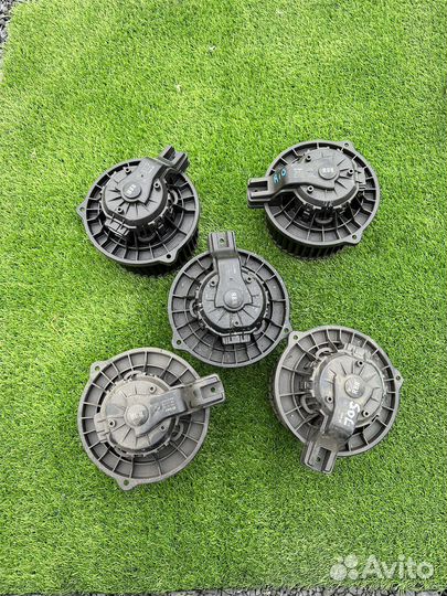 Моторчик печки Hyundai solaris kia rio 3