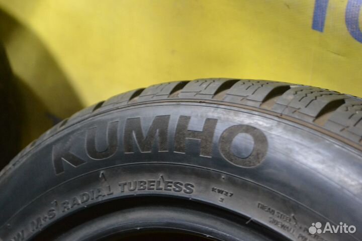 Kumho WinterCraft KW27 215/55 R17