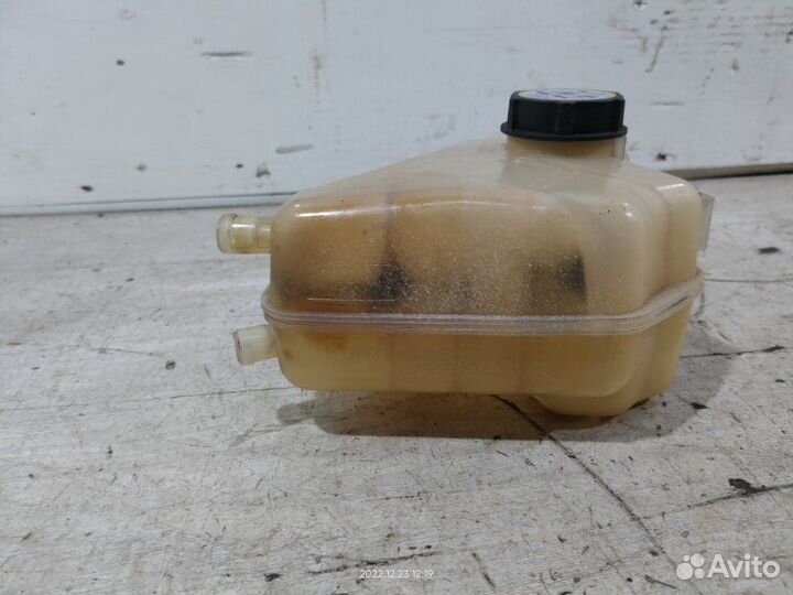 Бачок расширительный Ford Fiesta (12-17) 1.6L