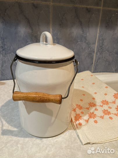 Молочный бидон эмалированный