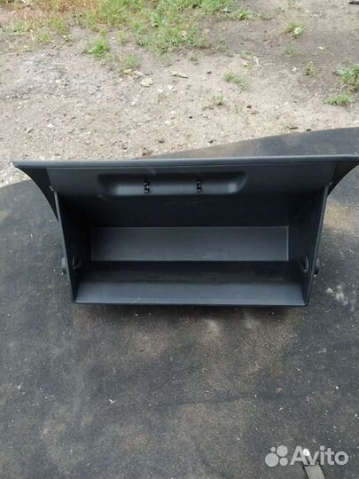 Бардачок Hyundai Sonata 2019 года