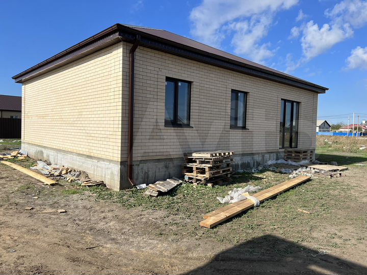 Дом 105 м² на участке 8 сот.