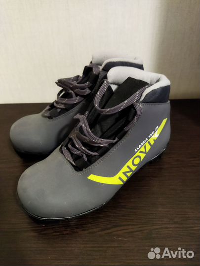 Лыжные ботинки