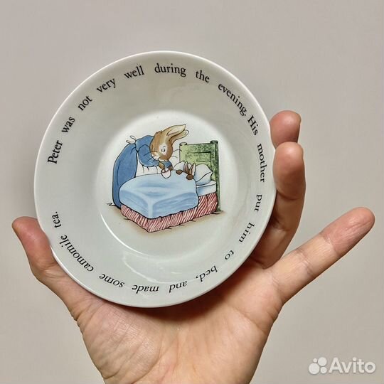 Десертная тарелка Wedgwood Peter Rabbit Англия