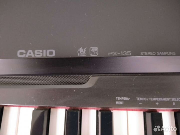 Цифровое пианино Casio Privia px-135