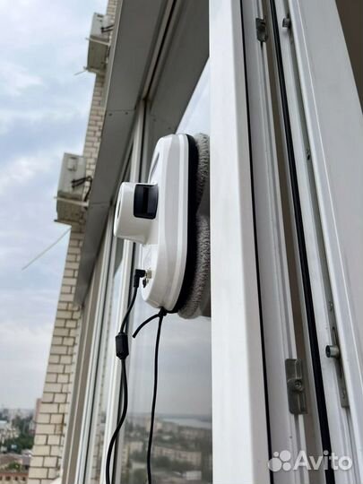 Робот для мытья окон, робот мойщик окон, прокат