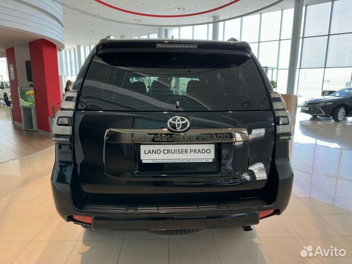 Toyota Land Cruiser Prado 4.0 AT, 2022