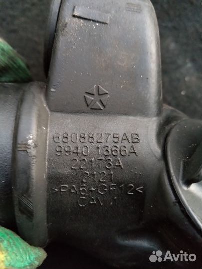 Патрубок Jeep Grand Cherokee WK2 3.0 дизель