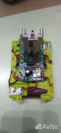 Замена элементов питания