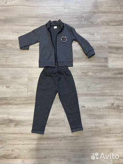 Костюм на мальчика 104