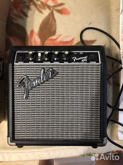 Комбоусилитель Fender Frontman 10G