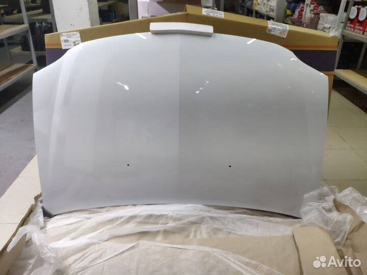 Капот LADA Largus