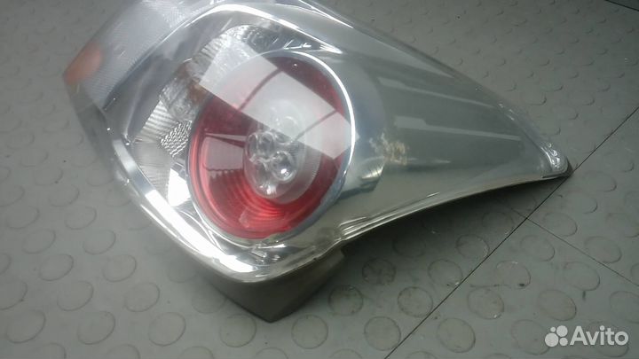 Фонарь задний левый Toyota Verso 2009 815610F100