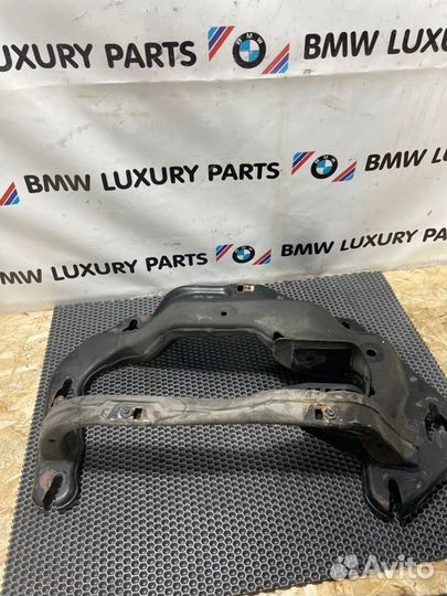 Опора балка АКПП Bmw Х6 3.0 N55B30 2011