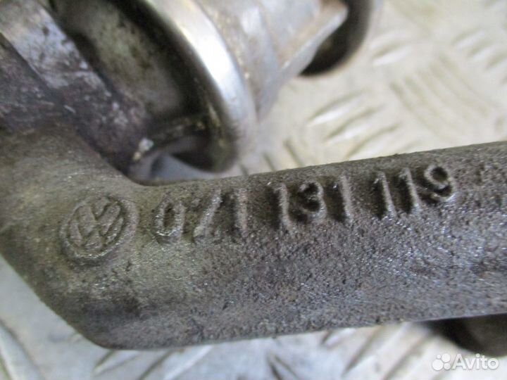 Клапан рециркуляции Volkswagen Passat B5