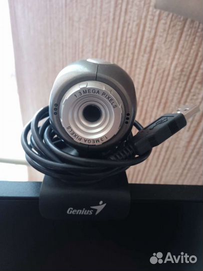 Веб-камера Genius