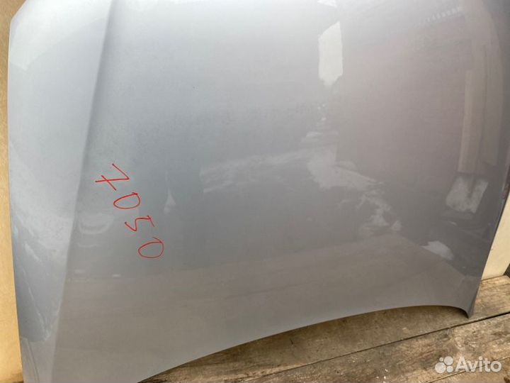 Капот Volkswagen Passat 3C5 BVY 2005-2010
