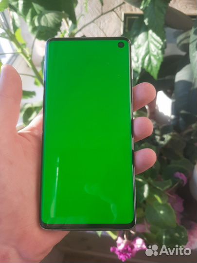 Samsung Galaxy S10, 8/128 ГБ