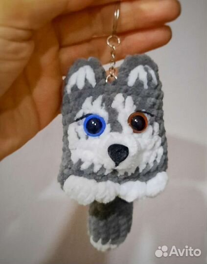 Вязаные брелки заяц зайчик хаски собака дракончик