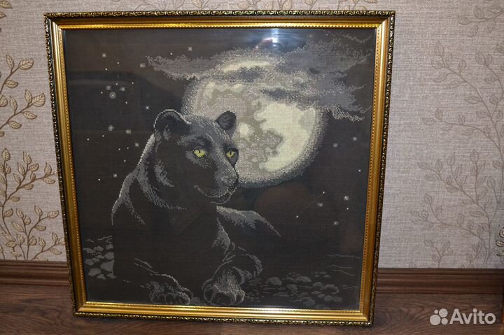 Картина вышитая крестиком