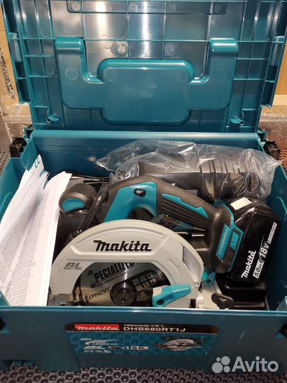 Makita DHS 680 RT1J