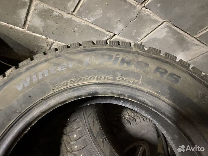 Hankook Winter I'Pike 205/60 R16