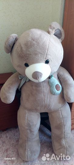 Продам машину на пульте управления