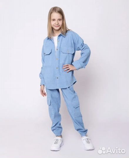 Костюм для девочки 140-146 вельветовый