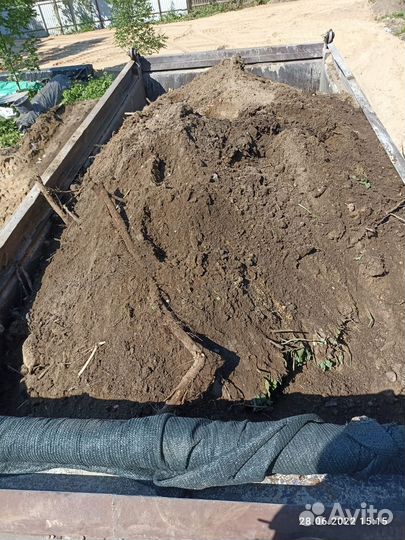 Вывоз корней, грунта