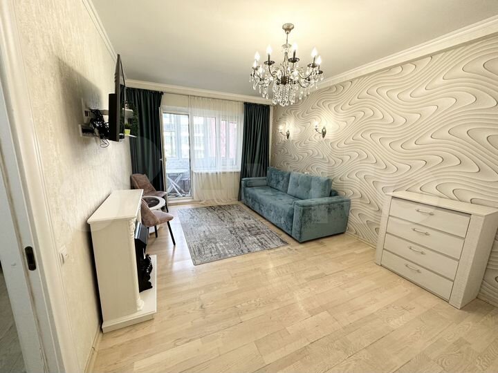 2-к. квартира, 42 м², 5/9 эт.