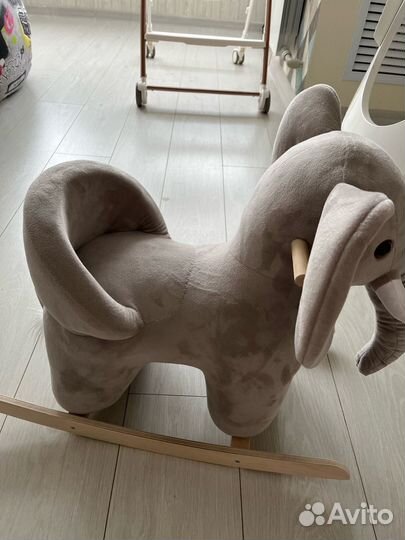 Слоник-качалка