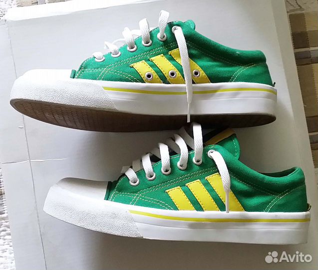 Кеды adidas brasic str