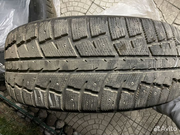 Minerva Eco Stud SUV 265/60 R18