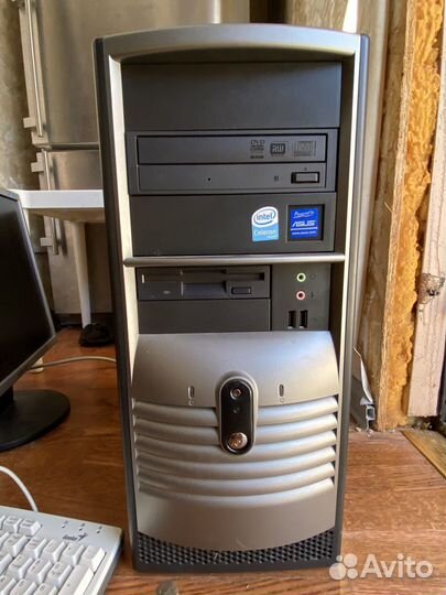 Старый компьютер