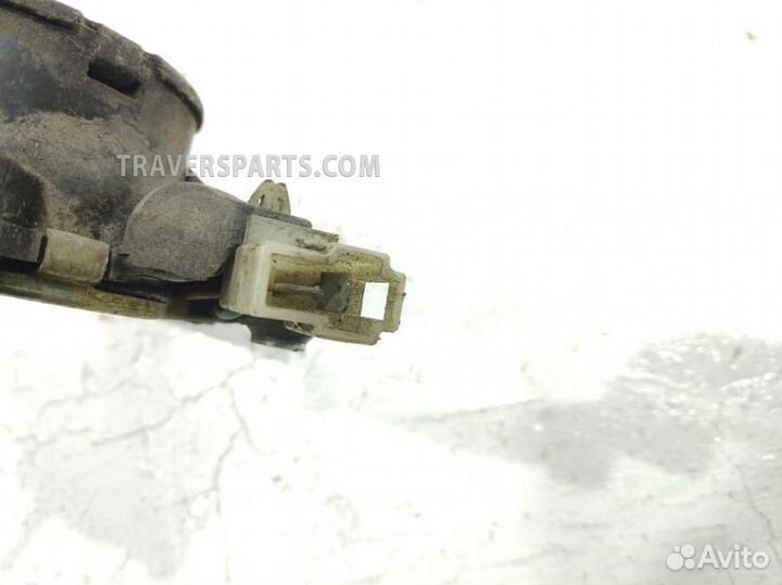 Стеклоподъемник электрический задний правый MR1351