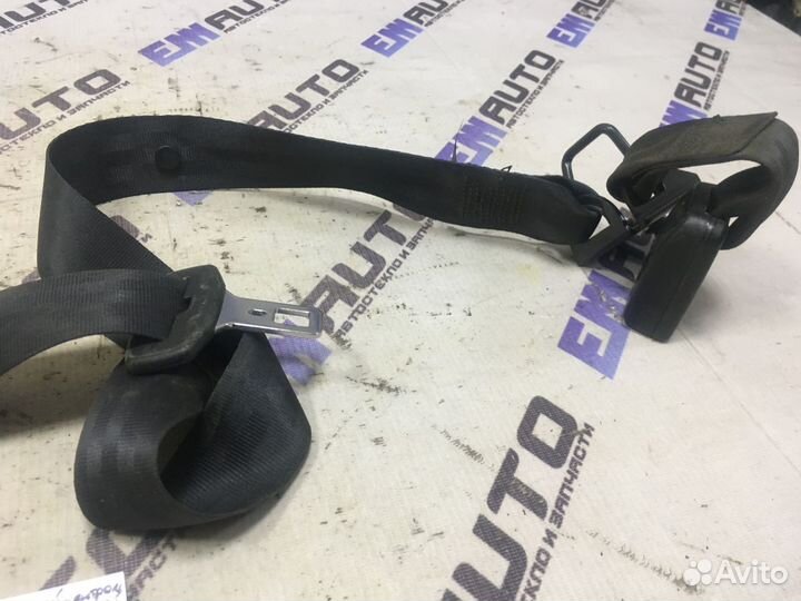 Ремень безопасности задний Ниссан Примера П12