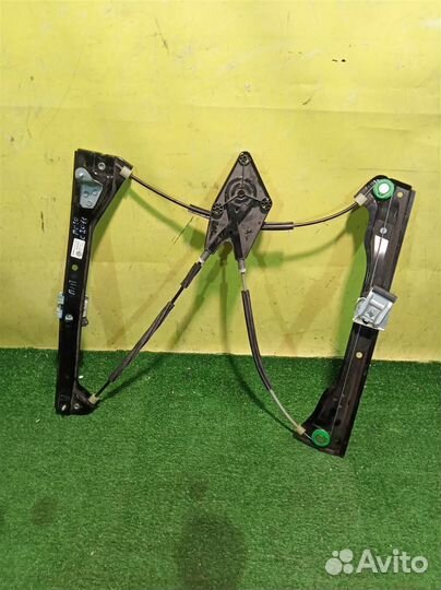 Стеклоподъемник электр. передний правый Volkswage