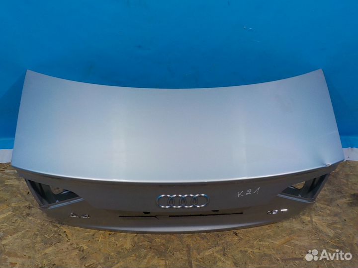 Крышка багажника Audi A4 (B8) 2007-2015