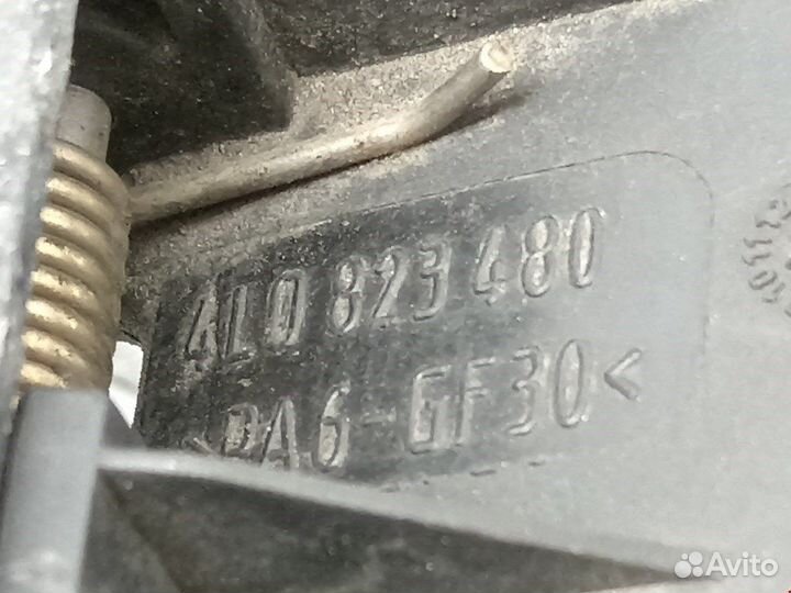 Замок капота для Audi Q7 4L 4L0823480