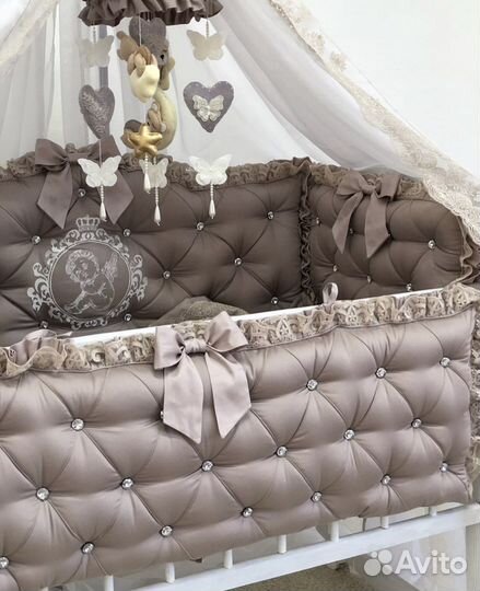 Бортики в кроватку