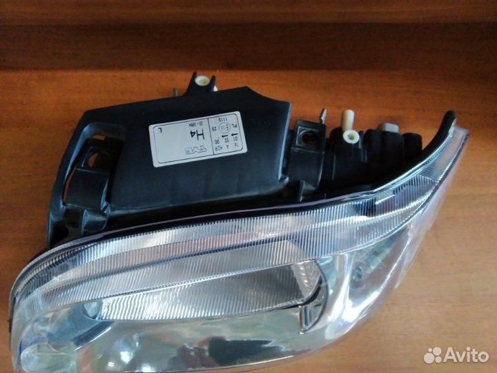 Фара левая Seat Ibiza 1999 - 2002