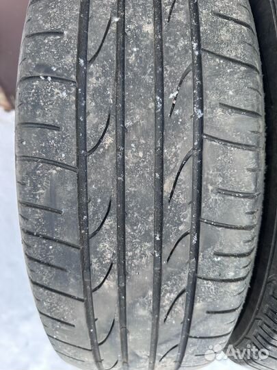 Bridgestone Dueler H/P 215/65 R16 98