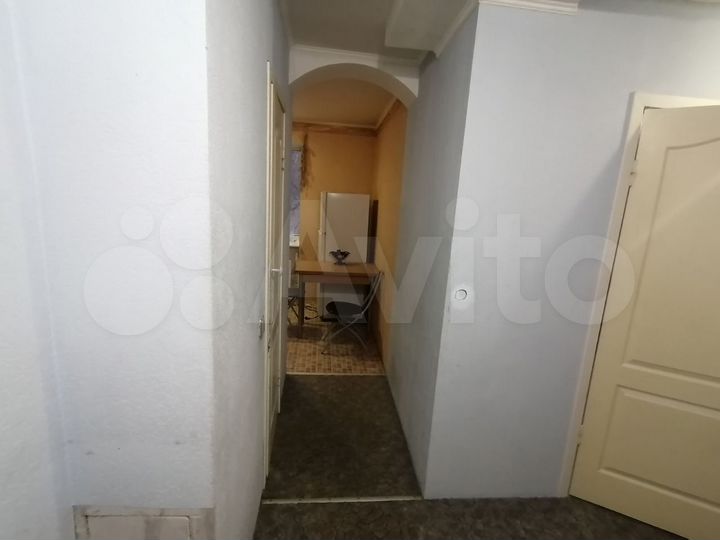 2-к. квартира, 40 м², 2/3 эт.