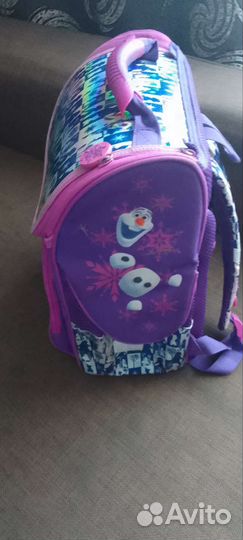 Школьный рюкзак