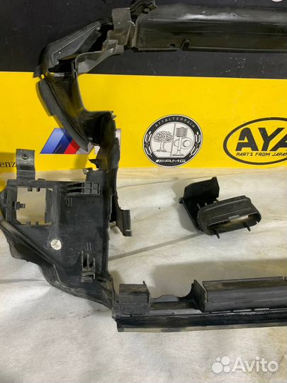 Рамка радиатора Mercedes w219 m273