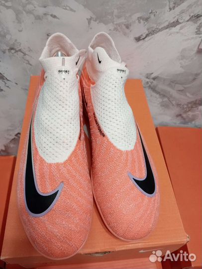 Сороконожки Nike Phantom GX Elite TF